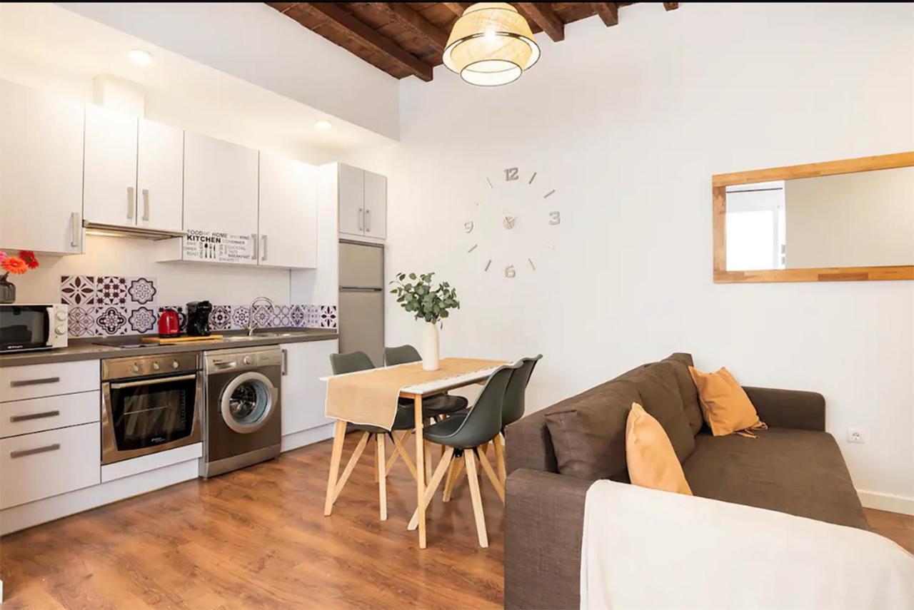Rustic & Nice Apartment In Malaga Center Ngoại thất bức ảnh